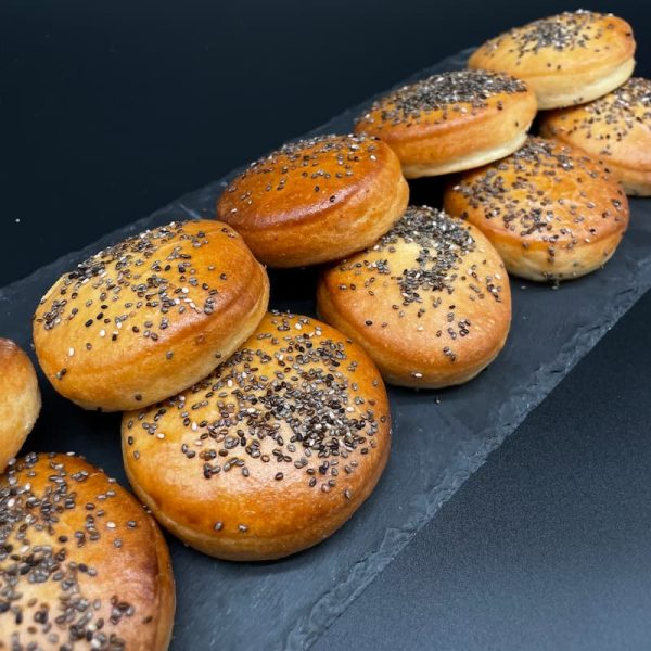 pains buns, snack, déjeuné