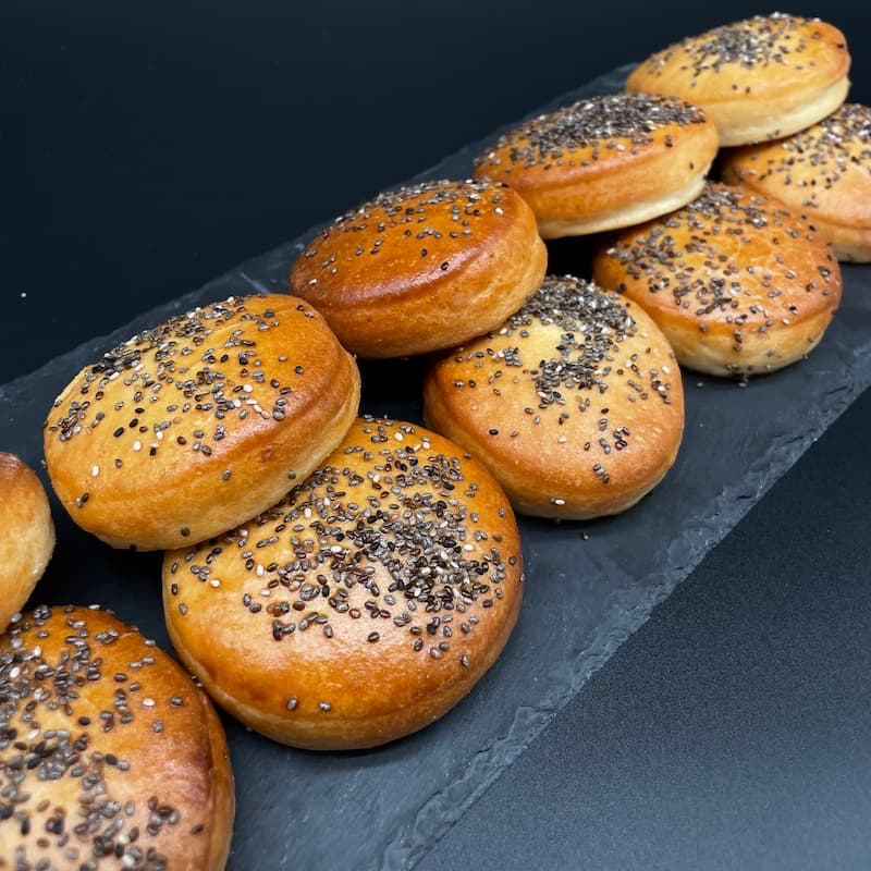 pains buns, snack, déjeuné